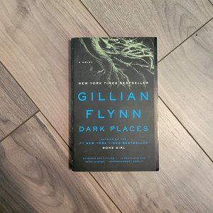 Dark Places by Gillian Flynn